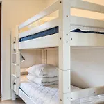 Апартаменты 2 Bedroom Gorgeous In *