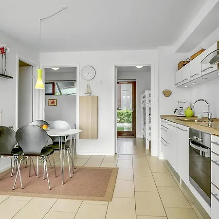 2 Bedroom Gorgeous In דירה בוגנזה