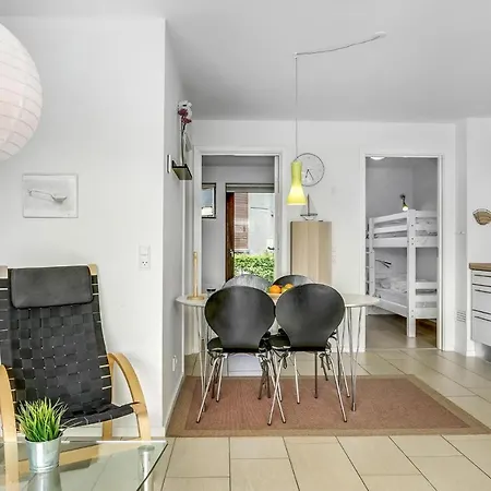 דירה 2 Bedroom Gorgeous In בוגנזה