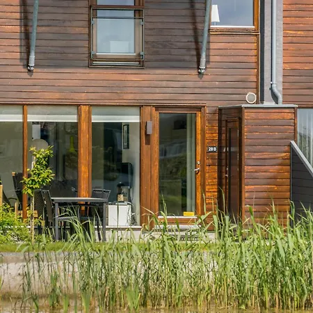 2 Bedroom Gorgeous In Appartement