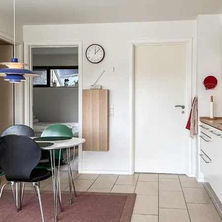 2 Bedroom Gorgeous In Богенсе